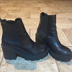 Black Chunky Heel Ankle Boots